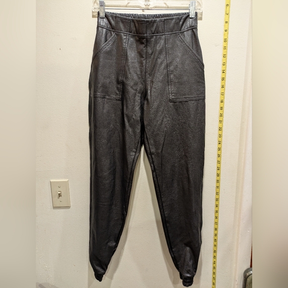 SPANX Black  Jogger Pants Size Xs/Tp - Picture 1 of 8